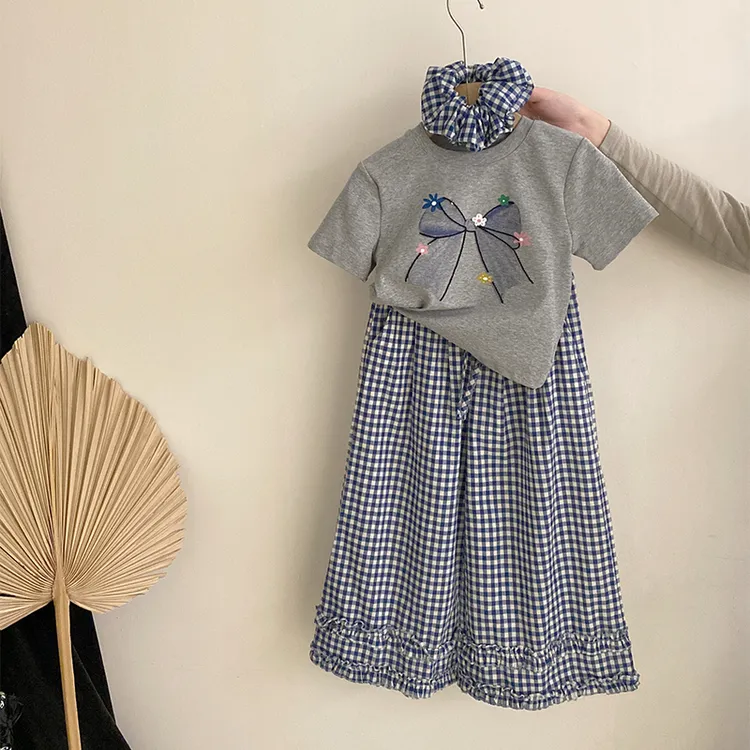 Z-TQ013女童夏季新款印花蝴蝶结短袖宽松休闲花边格子裤两件套