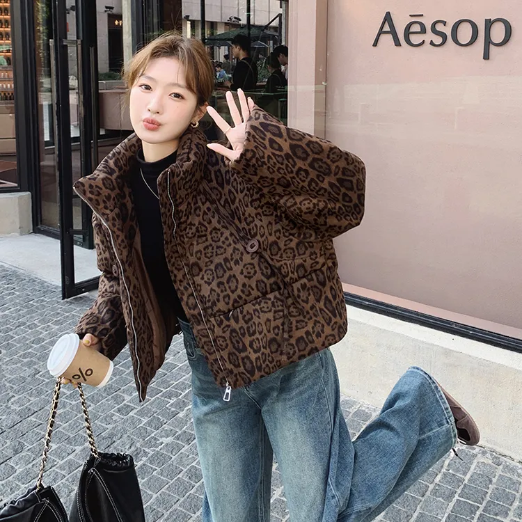 立领豹纹短款羽绒服女冬季2025新款小个子高级感韩系时髦洋气炸街