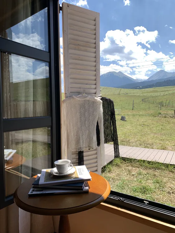 EIA一尧【里斯本旧梦】蕾丝内搭上衣复古女人气质微透百搭显瘦打底