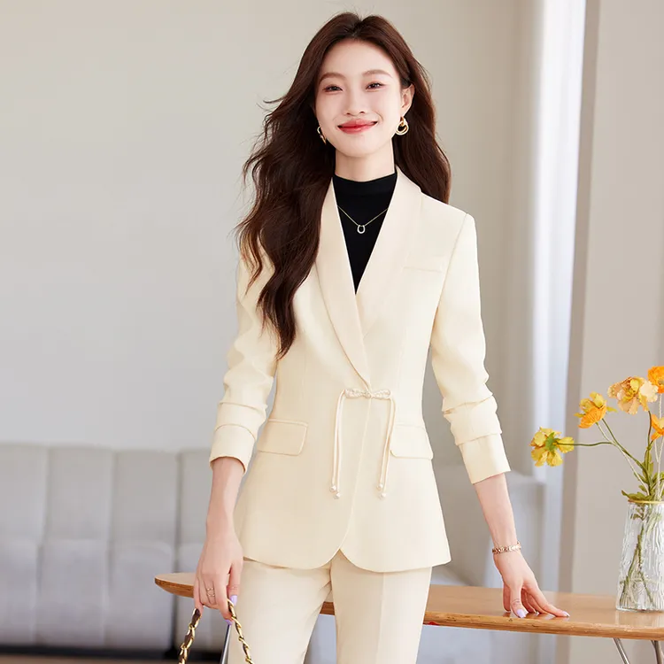 新中式国风西装外套女2025秋冬新款高级感气质西服穿搭女职业套装