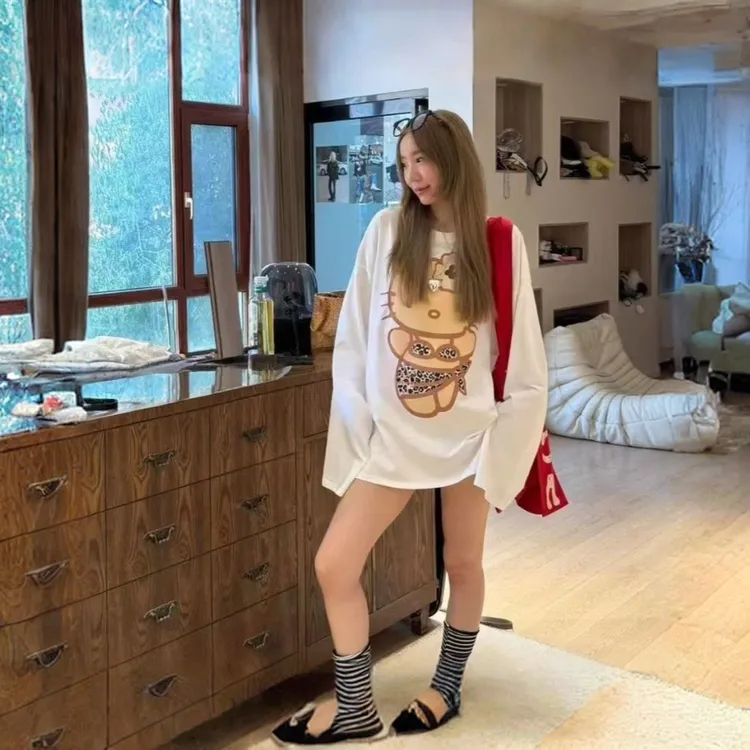 胖mm特大码300斤卡通豹纹印花长袖T恤女秋款显瘦百搭圆领上衣打底