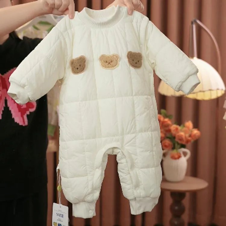 秋冬长袖通用爬服冬季哈衣婴儿外出抱衣女童休闲风公主风