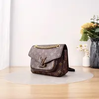 95新 LouisVuitton/路易威登 Passy/单肩包/2137