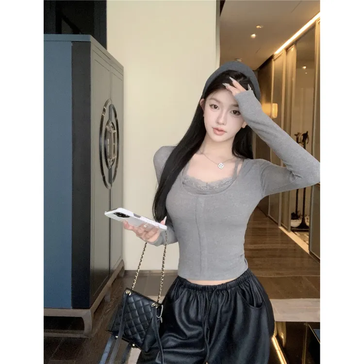 蕾丝拼接假两件挂脖长袖T恤女秋季灰色纯欲风修身设计感打底上衣 