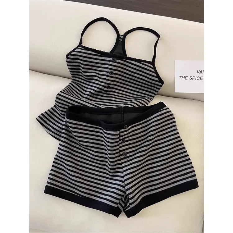 辣妹高级灰简约条纹吊带睡衣女夏季新款可外穿百搭家居服短裤套装
