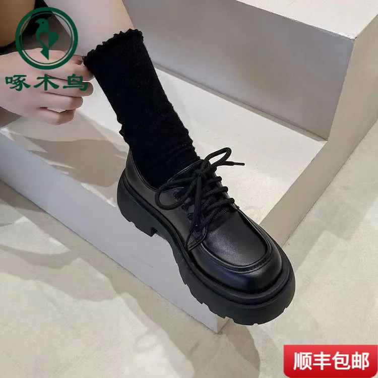 啄木鸟英伦风厚底小女2025春季新款亮面系带乐福鞋学院风松糕底时