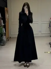 法式赫本风黑色长袖连衣裙子女2025早秋季新款高级感西装套装长裙