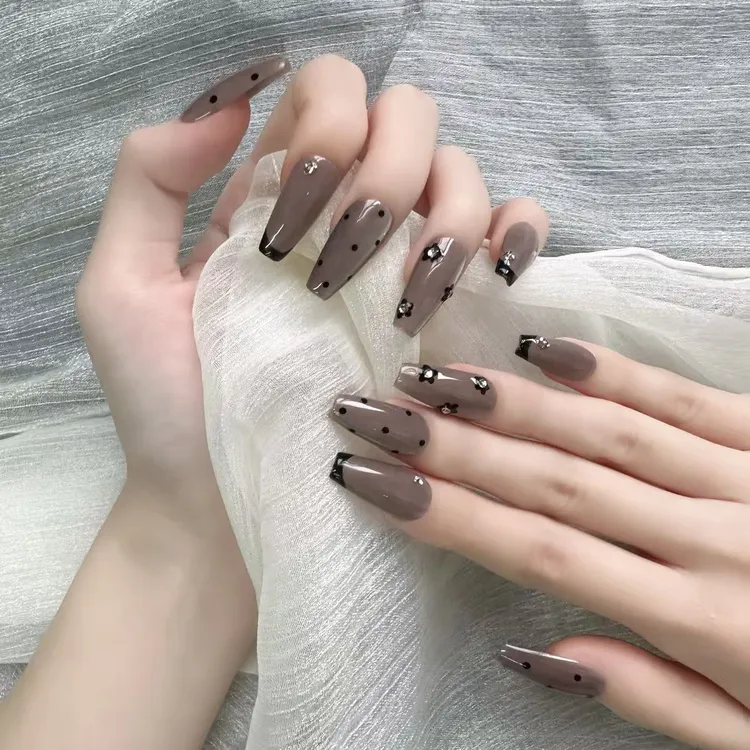 【全疆包邮021】高级纯欲纯手工穿戴甲ins风穿戴式air冰透气质美甲