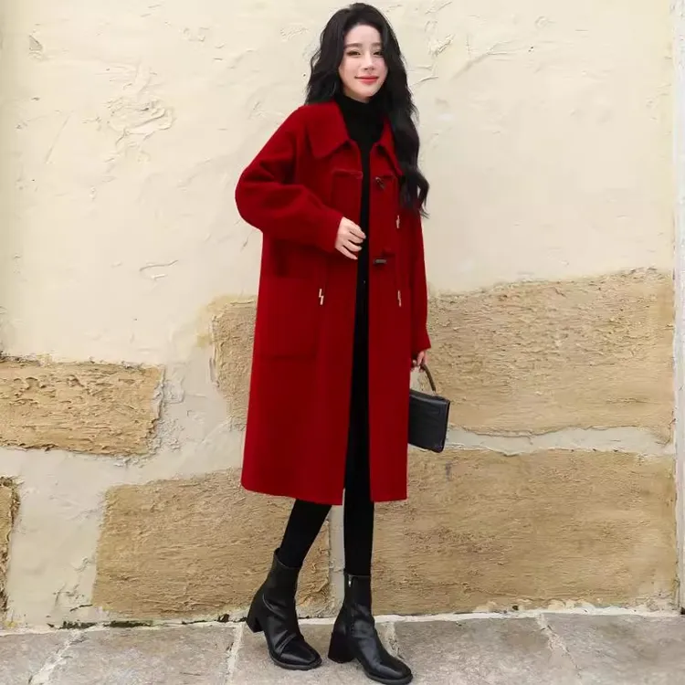 大码娃娃领红色大衣女结婚2025秋冬胖妹mm本命年宽松显瘦呢子外套