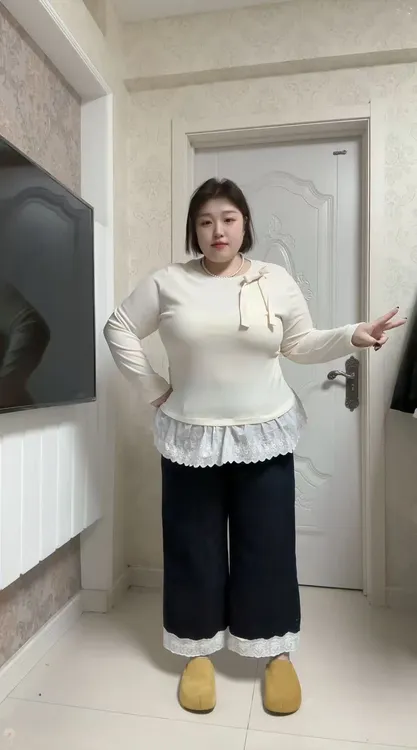 大码胖mm白色蕾丝半高领内搭打底衫女冬季蝴蝶结绑带叠穿上衣