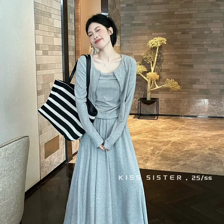 春款气质韩版慵懒温柔开衫+时尚显瘦背心+宽松垂感半身裙三件套