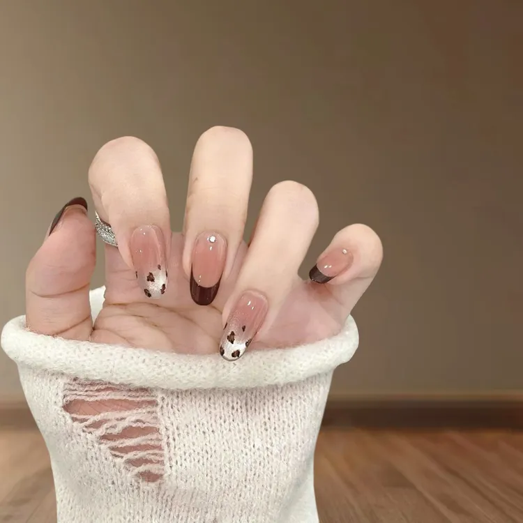 秋冬新款琥珀豹纹纯手工穿戴甲法式猫眼甜酷显白美甲贴片可拆卸