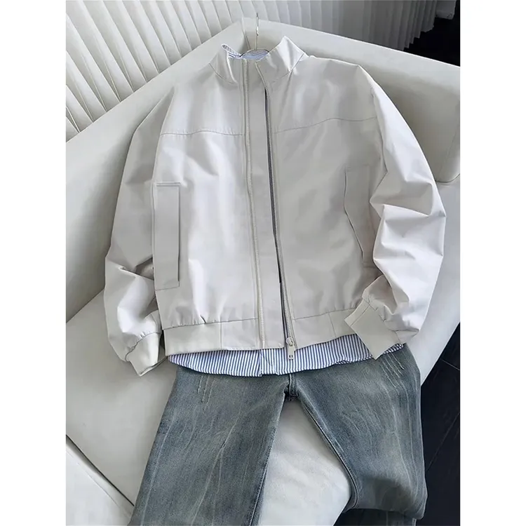米白色立领飞行夹克男款秋季美式软壳冲锋衣高级感短款正肩外套