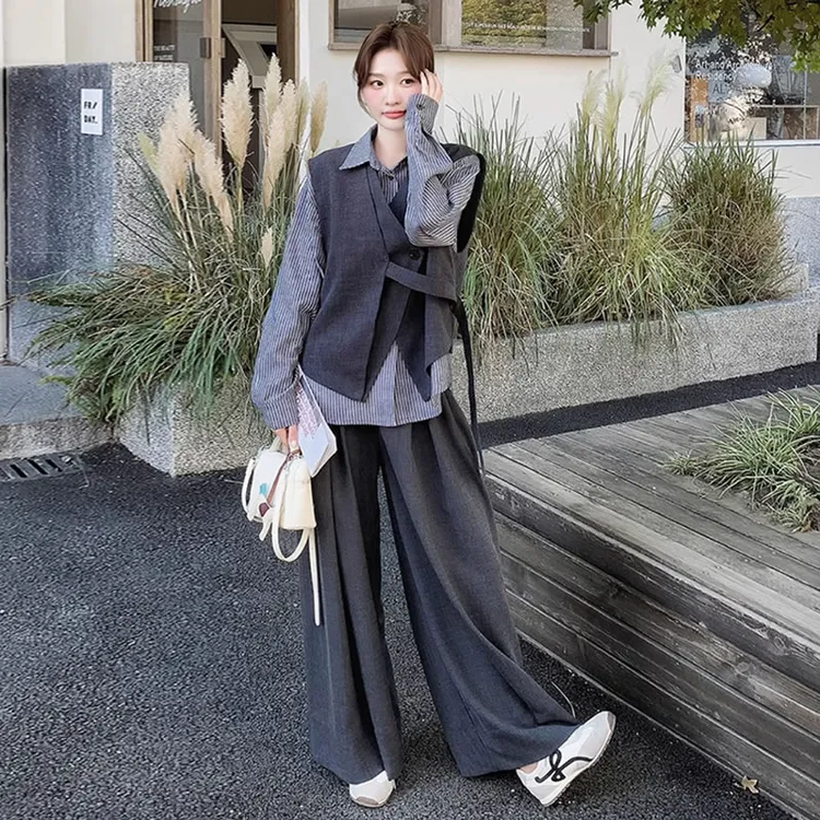 不规则马甲条纹衬衫阔腿裤套装女春秋季松弛感三件套大方得巨好看