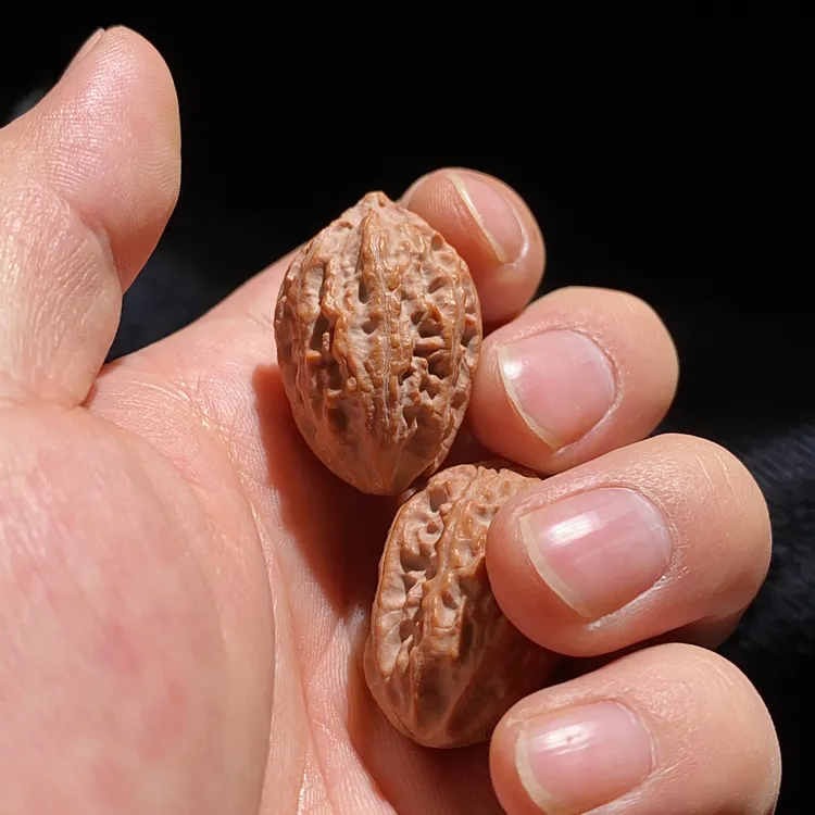 绣花鞋小核桃手捻小秋子手捻文玩核桃手捻油性十足红皮有色快编3