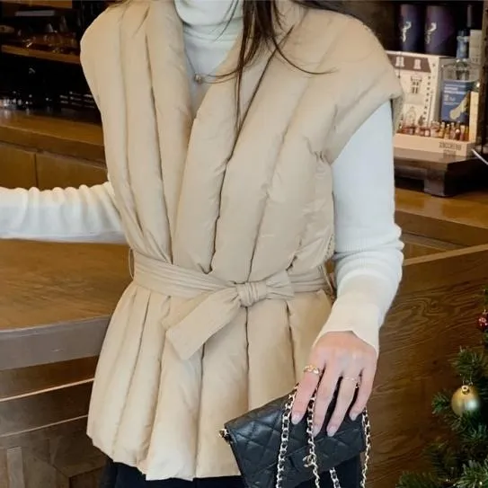 羽绒马甲女短款坎肩背心内穿女款冬季女鸭绒无袖羽绒服平湖通勤风