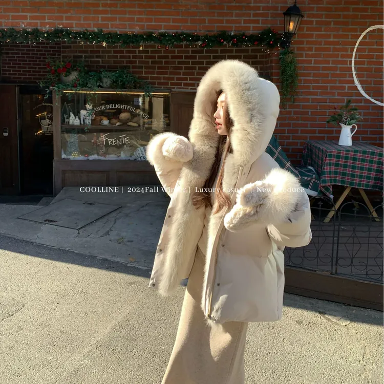 COOLLINE林子熙 甜甜妹宝Loro色系 气质温柔大狐狸毛领羽绒服