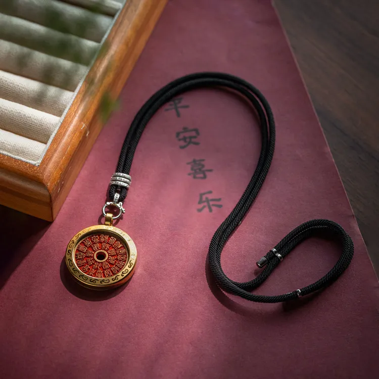 天然辰砂天然朱砂手工男女百搭吊坠时尚高级感原创小众设计项链