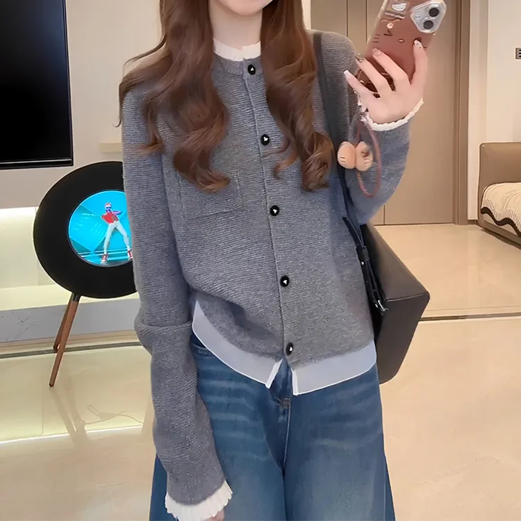 韩版圆领单排扣针织开衫女2025冬季新款气质洋气宽松显瘦减龄上衣
