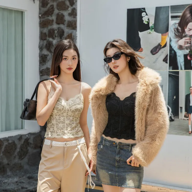 曼娜莎【曼珠沙华】潮流性感修身百搭蕾丝内搭外穿打底美背内衣