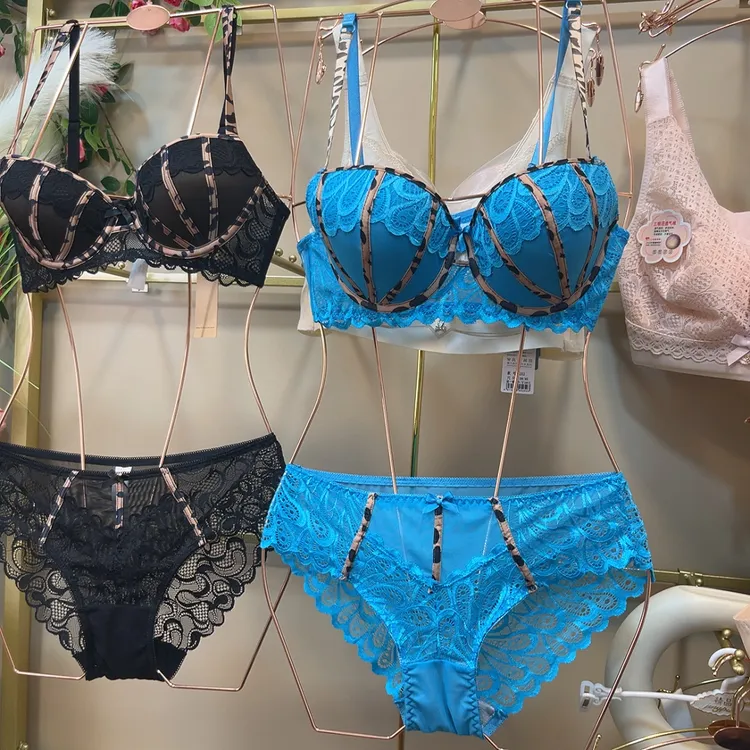 欧美大胸女士有钢圈内衣套装新款豹纹撞色蕾丝薄模杯文胸