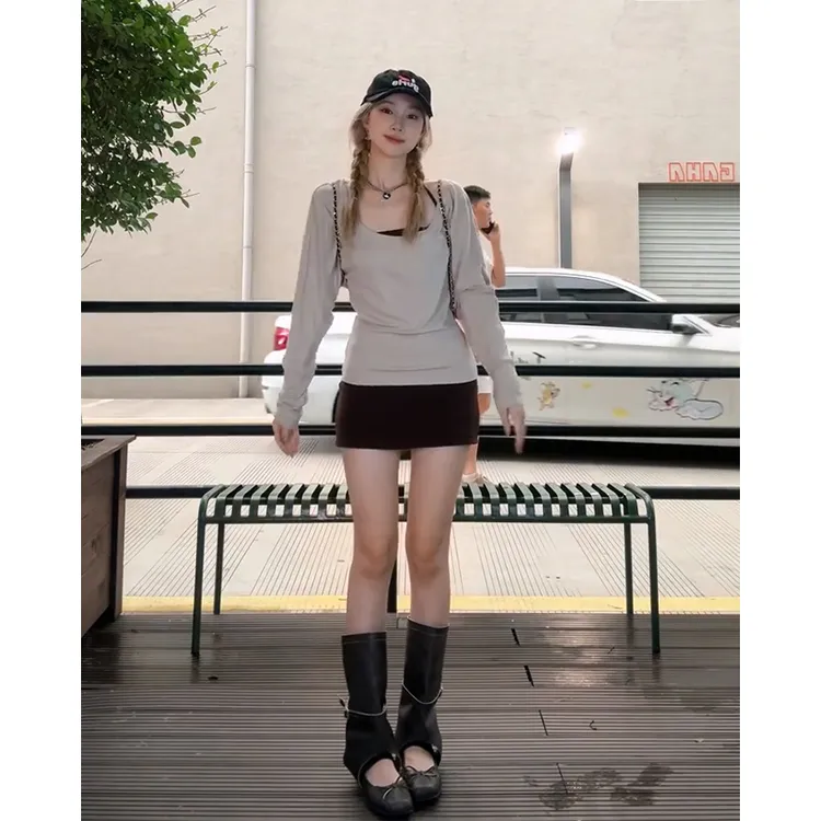 2025早秋新款韩系穿搭修身方口领上衣挂脖吊带背心高腰显瘦半身裙
