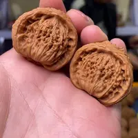 文玩核桃吊坠蛇头