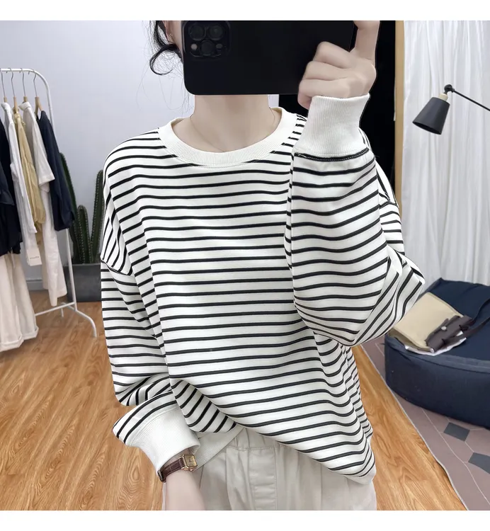 秋冬复古优质棉条纹卫衣女士减龄上衣新款圆领打底衫加厚长袖T恤