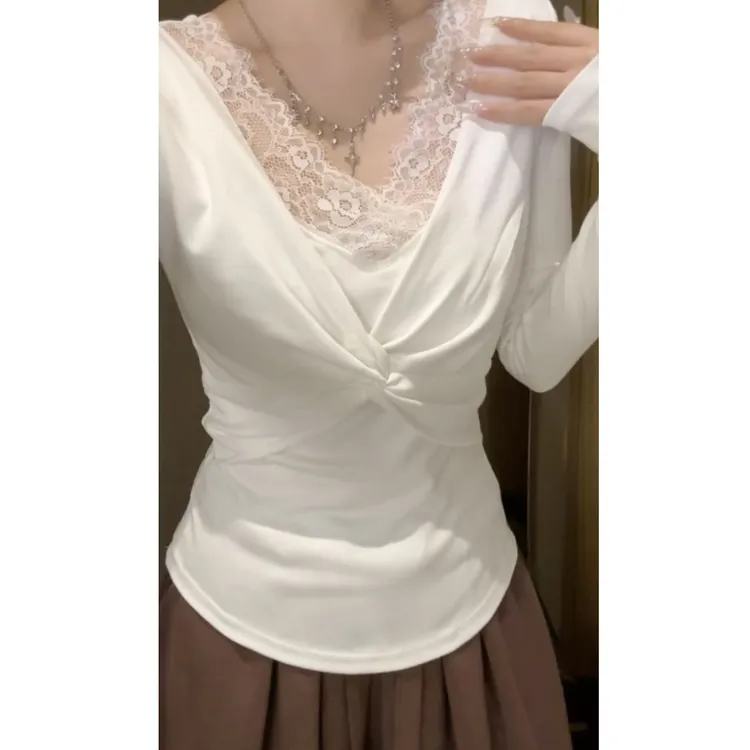 纯欲蕾丝扭结V领打底衫女秋冬显瘦收腰长袖洋气上衣时尚百搭