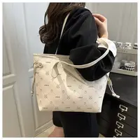 大容量新款印花斜挎包通勤百搭单肩包大学生上课包