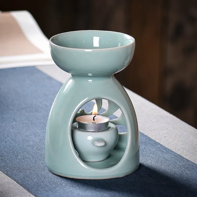 新客立减陶瓷香薰炉家用卧室室内创意熏香陶瓷镂空摆件香薰灯精油