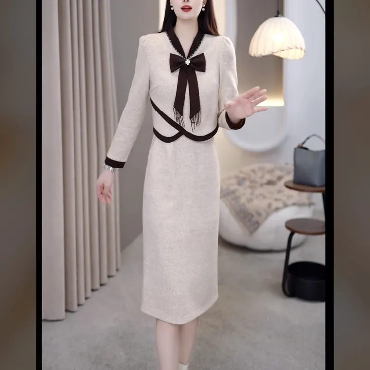 【连衣裙】X690 #   2025 秋冬 新款 洋气 减龄 收腰 显瘦  连衣裙