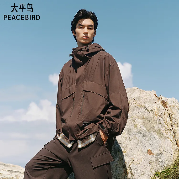 【商场同款】太平鸟男装 2025年新款潮流休闲夹克男 B2BCF3216