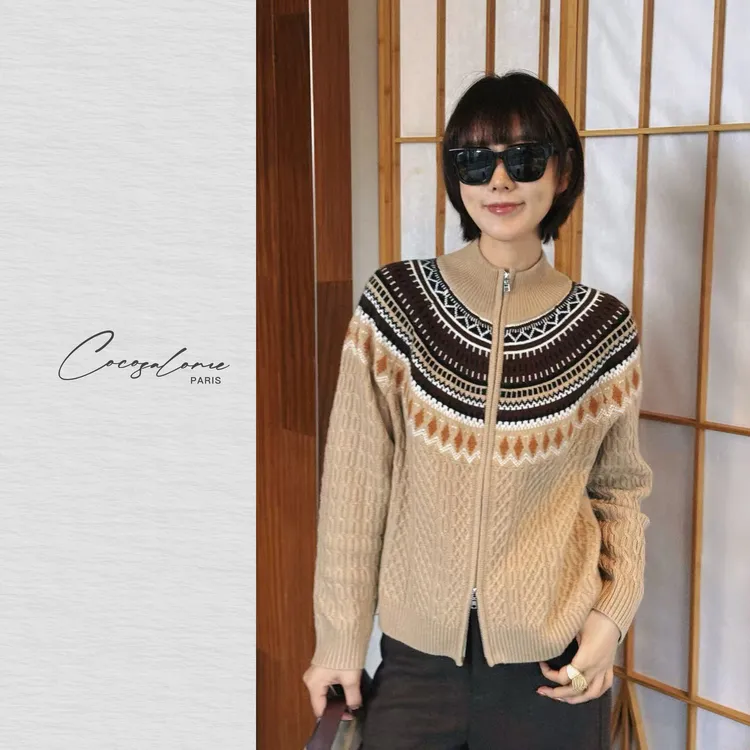 韩彬彬"芬兰"100%超细美丽诺羊毛几何提花半高领拉链毛衣2726-4