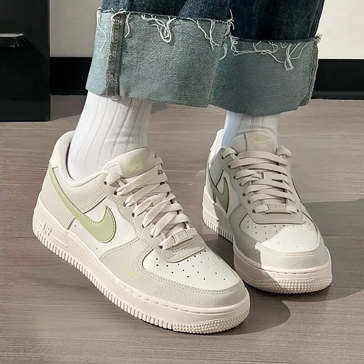 耐克NIKE女鞋AF1空军一号厚底运动鞋百搭休闲板鞋白绿IB3881-001
