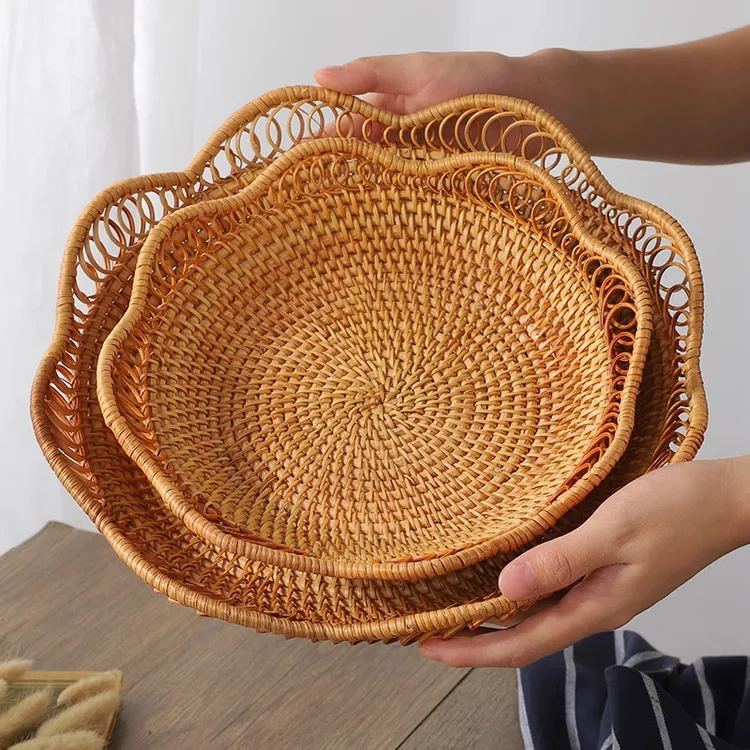 越南天然藤编镂空波浪花边圆形收纳筐自然风杂物馒头收纳篮水果盘