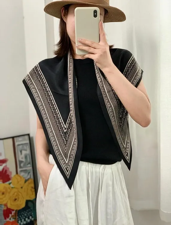 夏季氛围感穿搭头巾斜纹绸仿真丝凉感斜角巾腰果印花女三角形丝巾