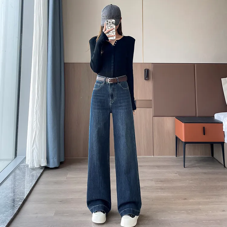 复古蓝微喇牛仔裤女2025秋季新款高腰显瘦梨形身材直筒宽松阔腿裤