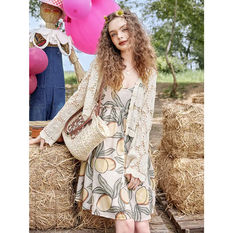 【芋总】妖精的口袋百搭短款蕾丝镂空开衫纯欲风叠穿甜美小衫