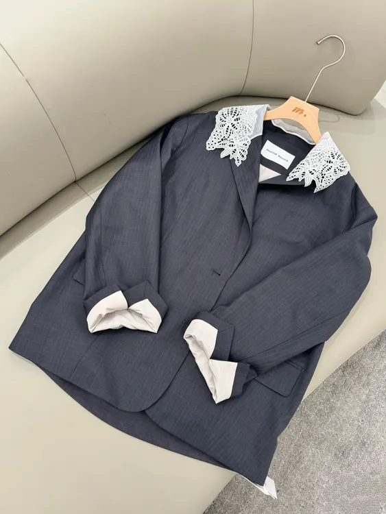 JOURNAL RECORD百搭休闲条纹阔版西服外套女25春夏