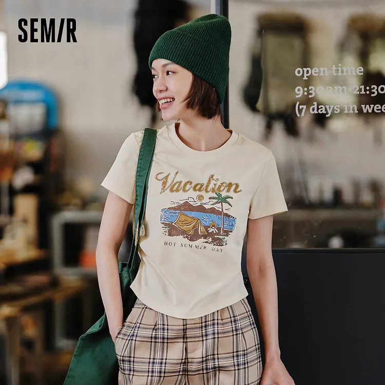 森马短袖T恤女短款设计感印花复古夏季新款显瘦圆领修身学生美式