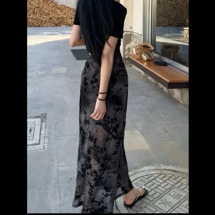 2025夏季新款波西米亚高档气质半身裙子时尚印花复古浪漫半身裙女