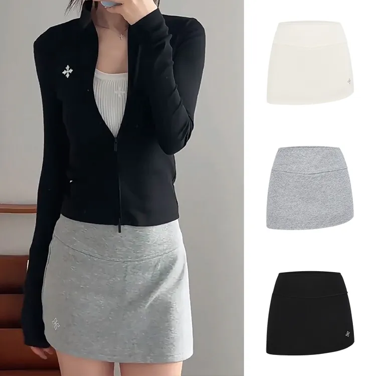 Moses Queen/魔西女王运动风开叉半身裙女秋季设计感不规则短裙子