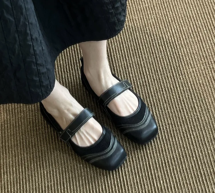 复古方头小众魔术贴玛丽珍鞋女软底拼接网面绝美不累脚小单鞋新款