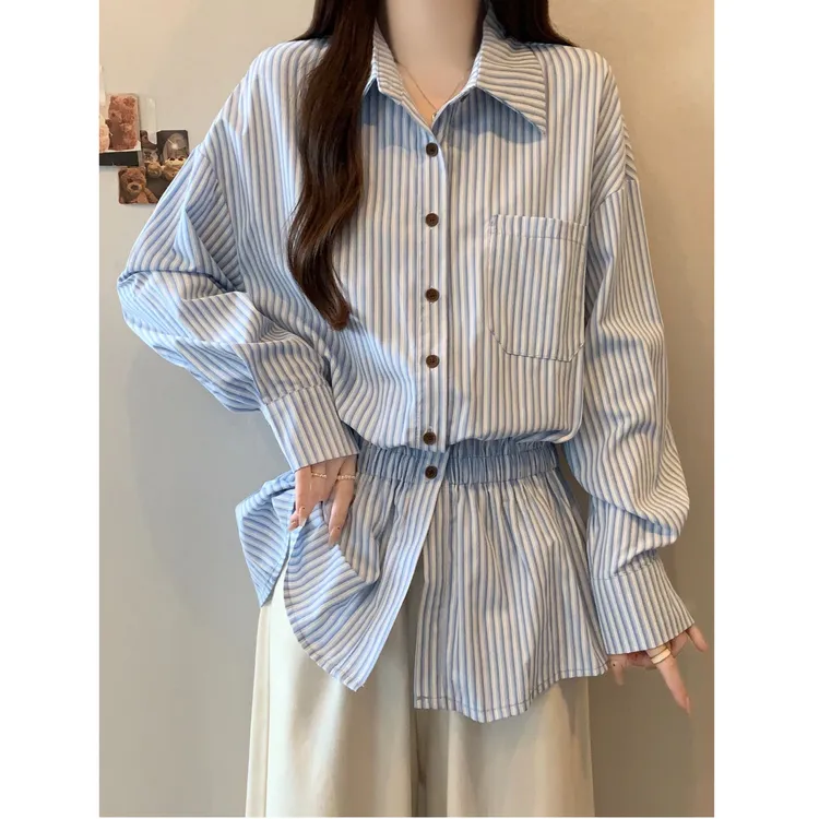 大码高级感遮肚子翻领长袖条纹衬衫女春秋胖mm设计感收腰显瘦上衣