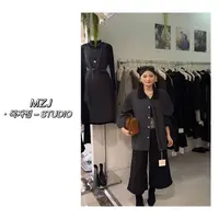 木子静-「秀场解析」很开心遇到一件韩系撞色休闲百搭时尚外套-8917