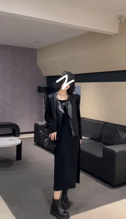 2025秋新款女简约长袖丝带马甲+中长裙高级胖妹妹气质两件套88382