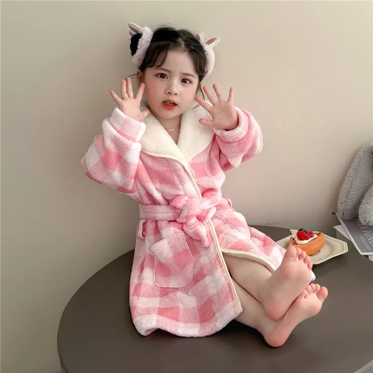 儿童浴袍法兰绒睡袍加绒法兰绒秋冬季女童小女孩睡衣2025新款浴巾
