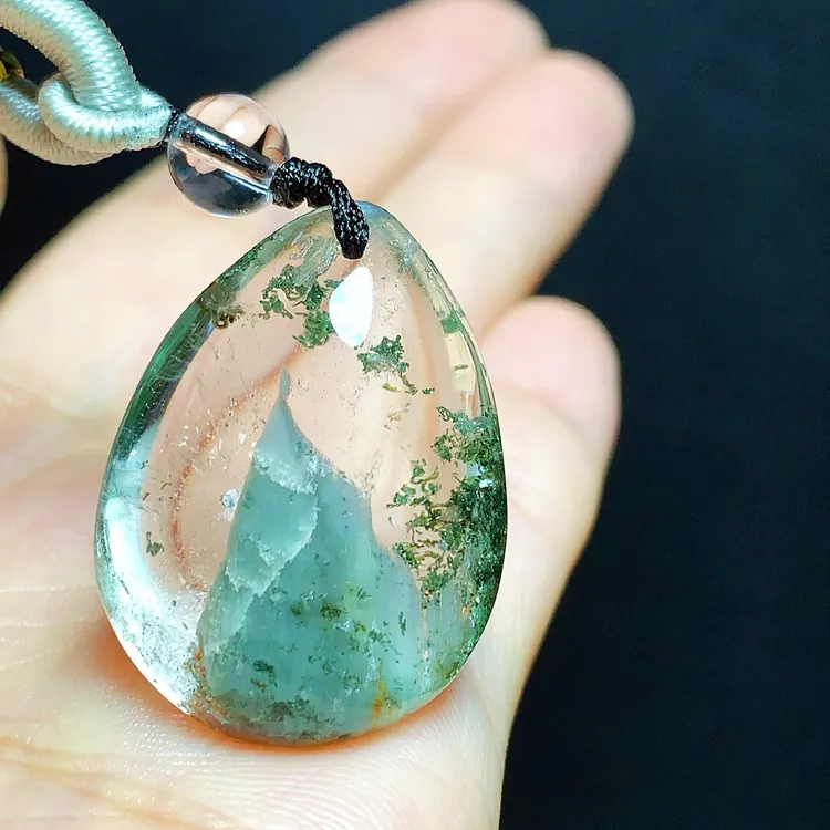 东海水晶天然金字塔绿幽灵水晶吊坠毛衣链水滴项坠男女款聚宝盆