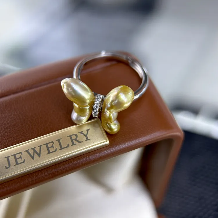 海水珍珠戒指 金珠keshi戒指 蝴蝶形状 饱满立体 造型奇特